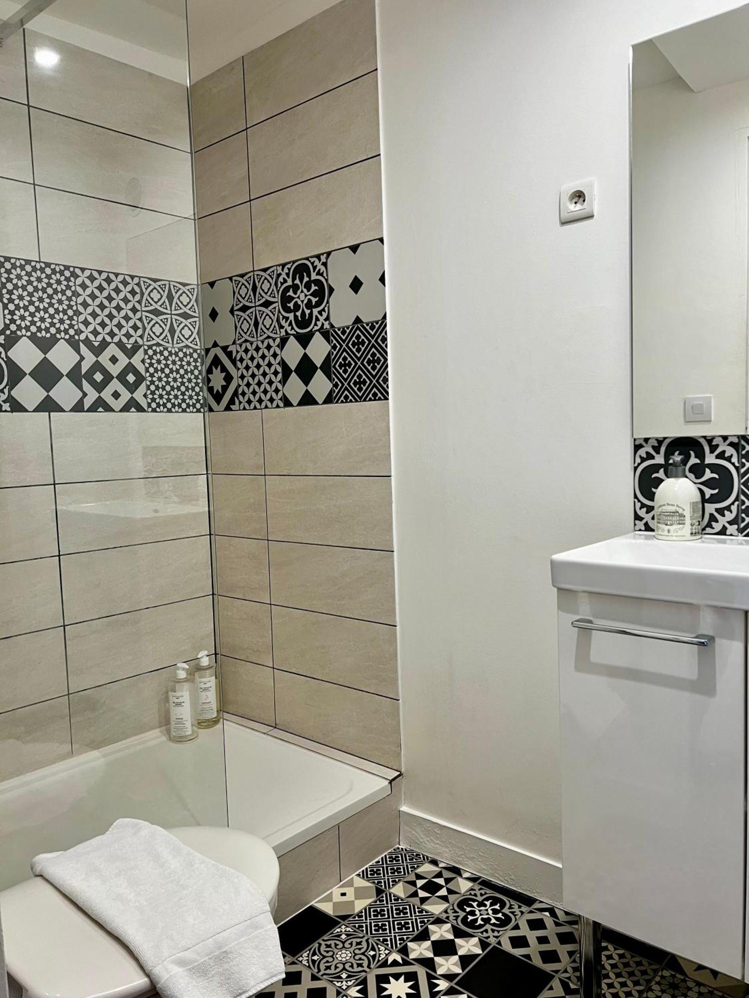 Le Chalotais, Hyper Centre De Rennes Apartment Ngoại thất bức ảnh